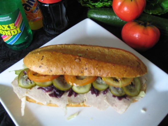 Sandwich med frikadelle